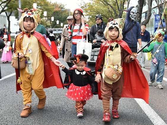 表参道ハローハロウィーンパンプキンパレード| ©Tabea Greuner