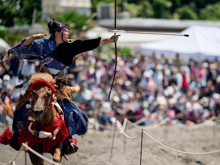 やぶさめ祭り| ©Bernard Languillier