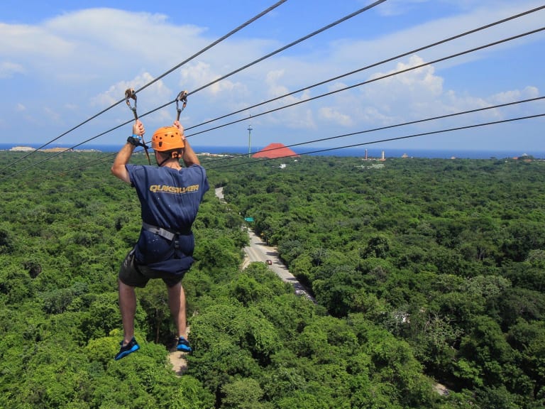 Zip line at Xplor| ©Jim Boyd