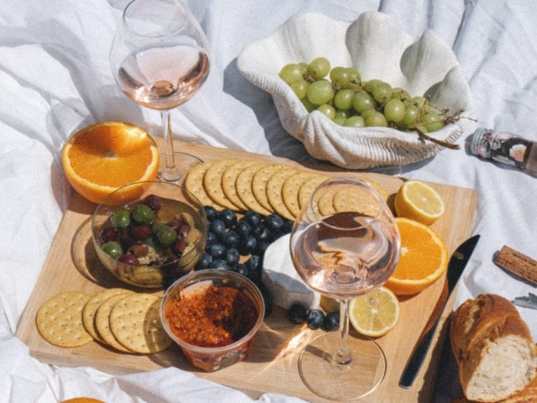 Picnic| © Calvin Shelwell