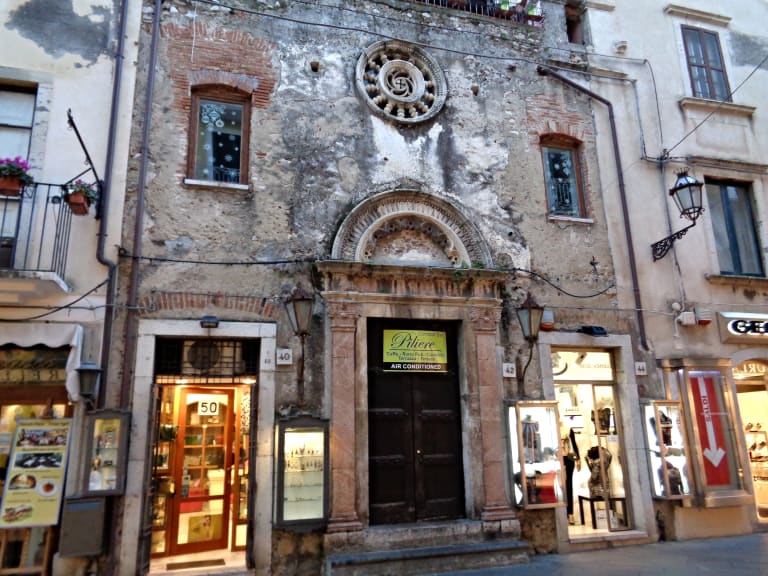 Taormina Pub| ©Luigi Strano