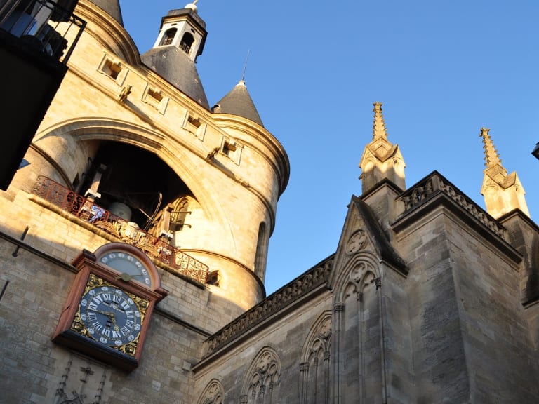 Grosse Cloche and the Saint Eloi church|©Bernard Blanc