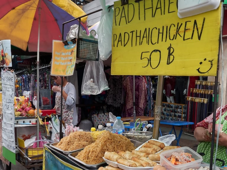 Pad thai Bangkokissa, Thaimaassa|©Edgardo W. Olivera