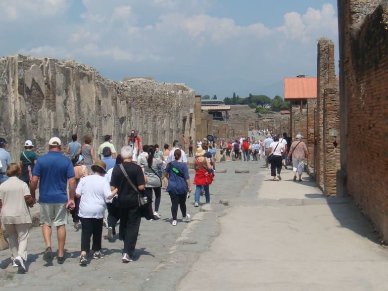 POMPEII|©Ene Rok