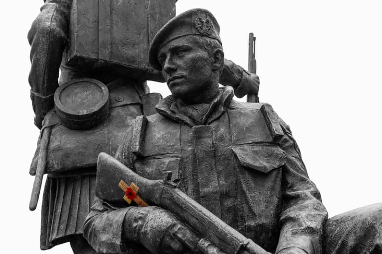 Statue of the Gordon Highlanders in Aberdeen| ©Nigel Hoult