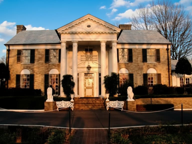 Graceland: Elvis Presleys palæ| ©Hellotickets