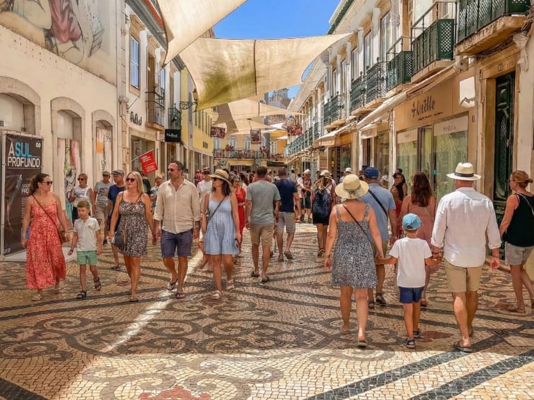 Rúa de Santo Antonio| ©Hellotickets