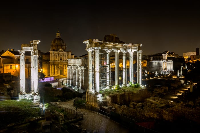 Forum romain, la nuit