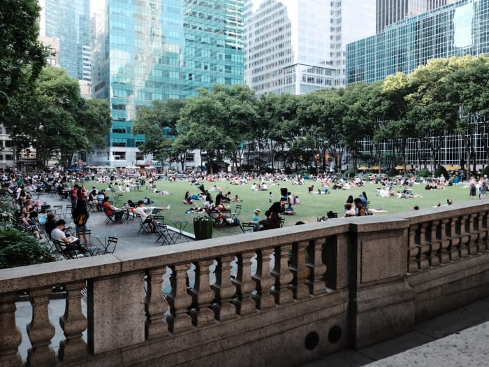 Bryant Park en verano | ©Krisztina Papp / Unsplash
