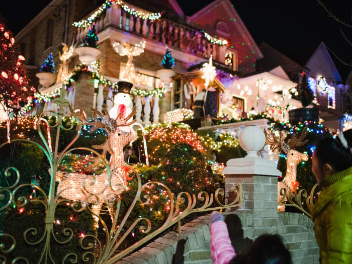 Iluminación de una de las casas de la zona | ©Malvina Battiston