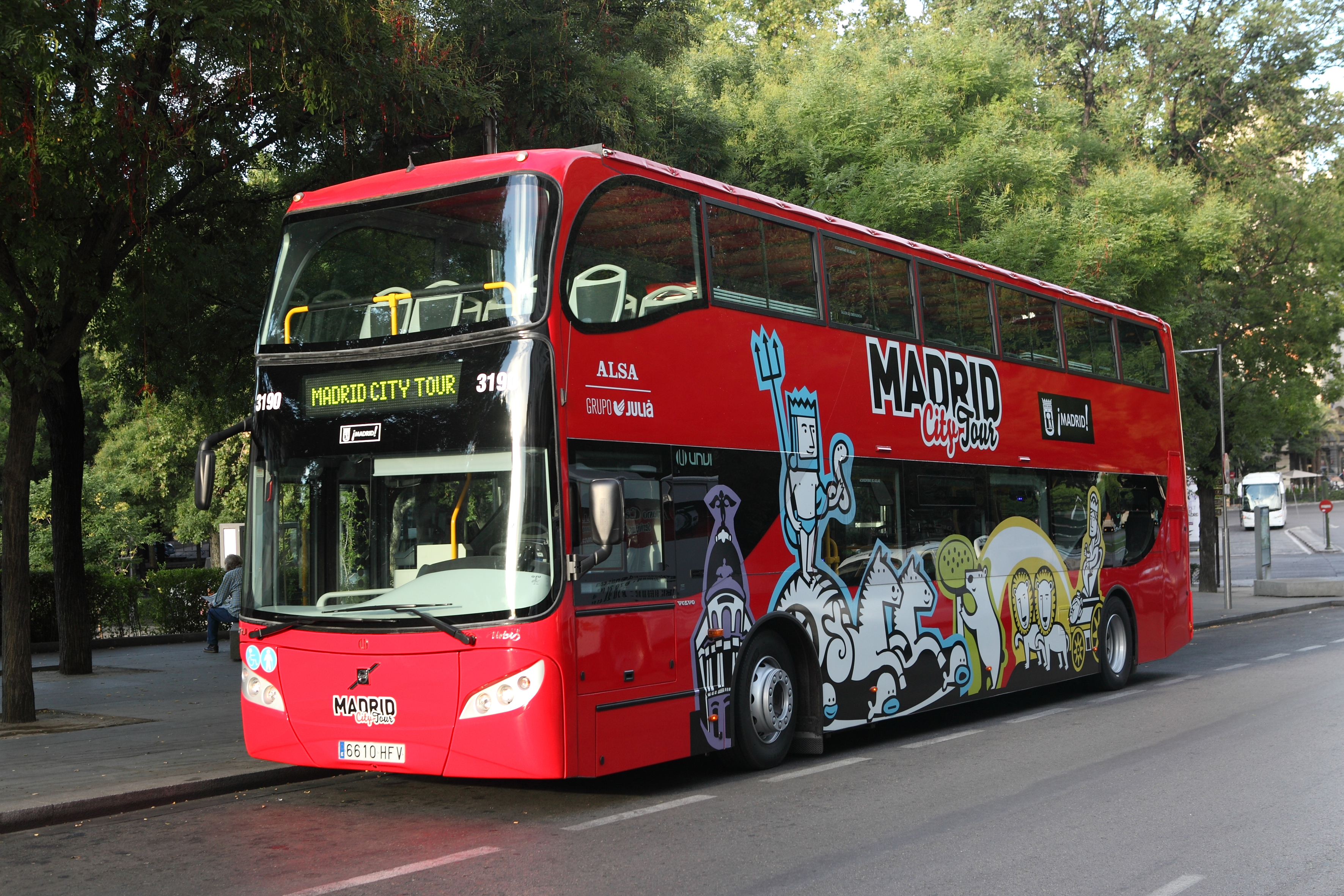 Sightseeing Bus 2