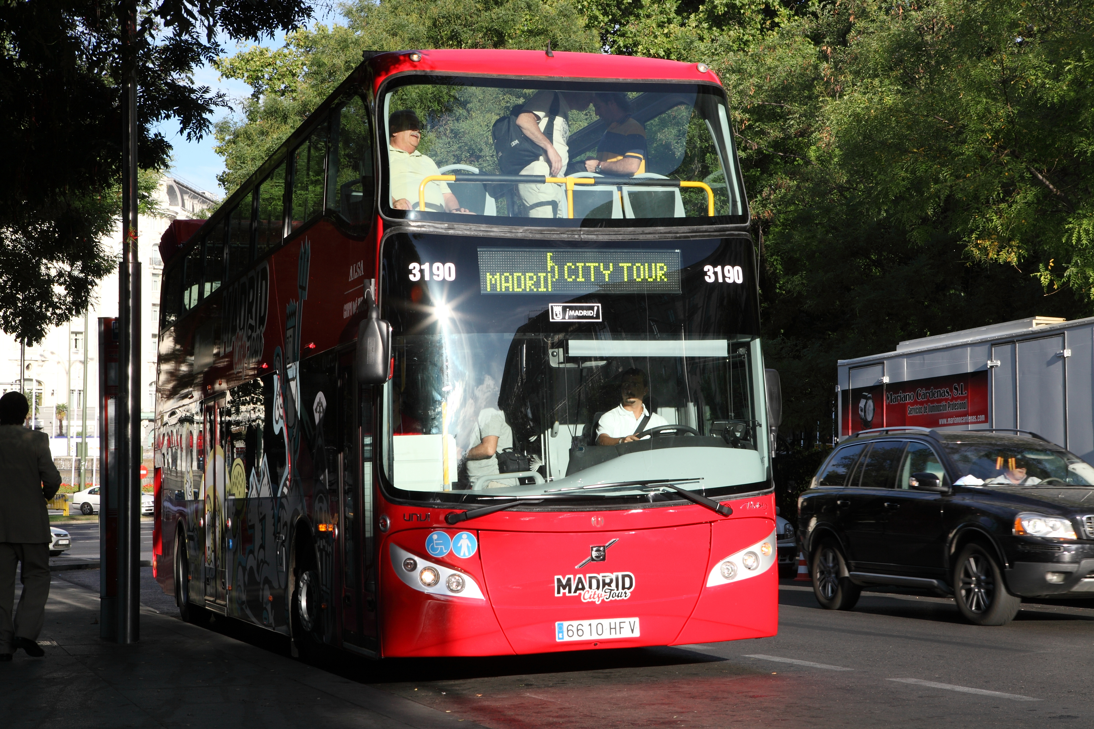 Sightseeing Bus 5