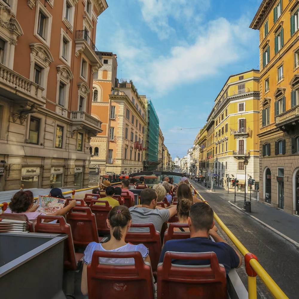 Sightseeing Bus 3