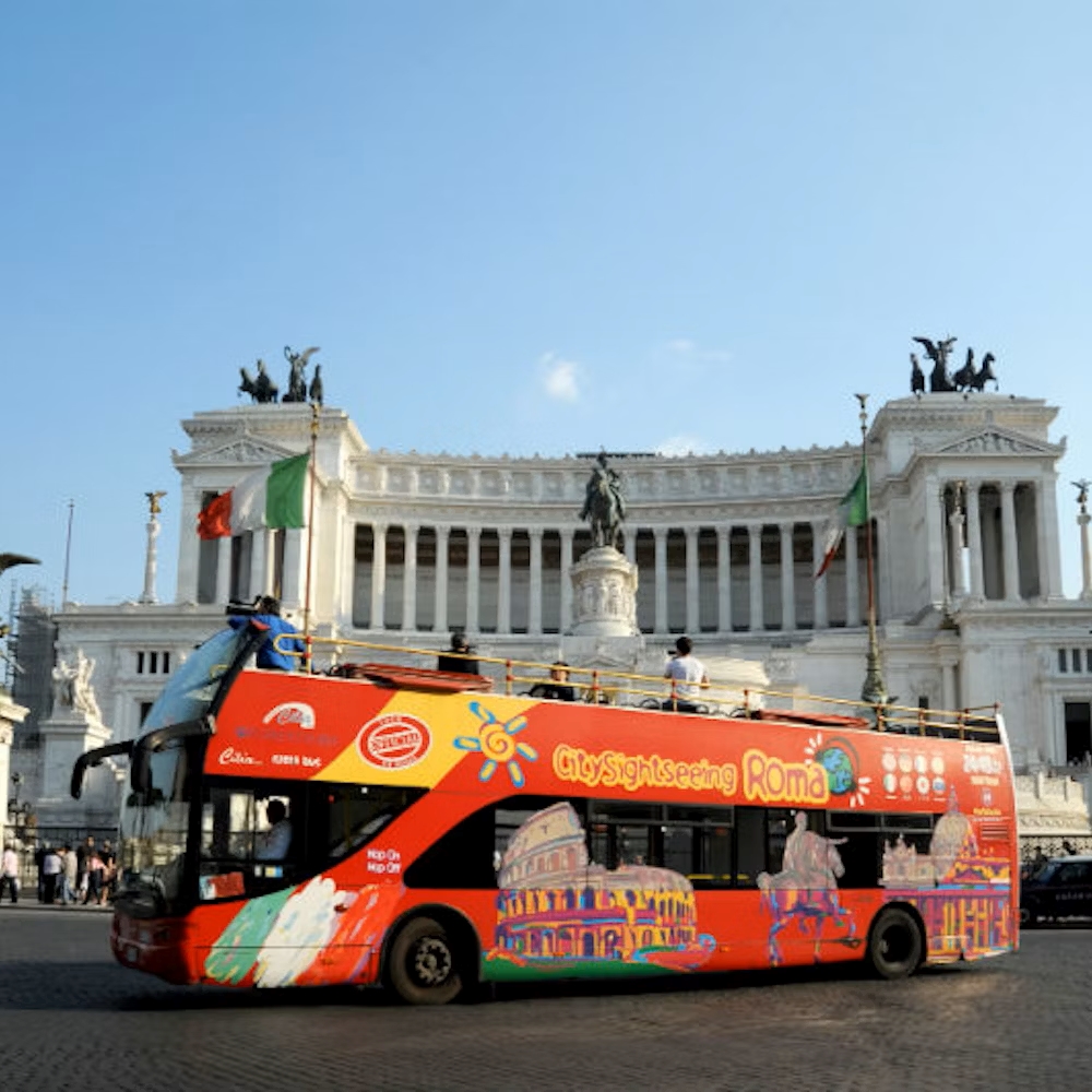 Sightseeing Bus 4