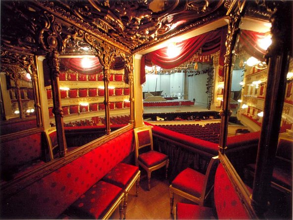 Scala Theater 4