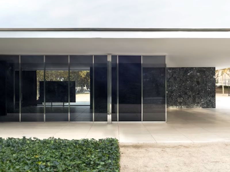 Mies Van Der Rohe Pavilion 3