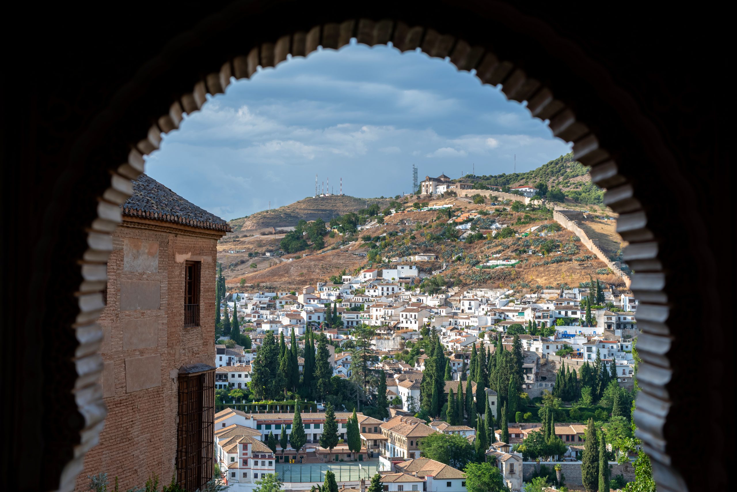 Granada Sacromonte and Albaicin Tour
