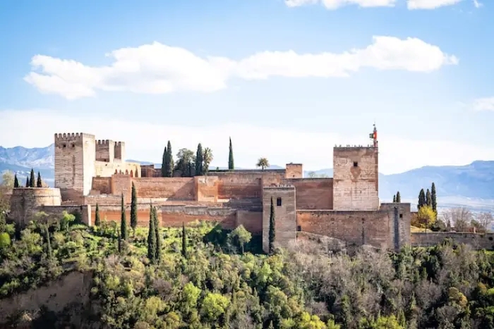 Granada Alhambra and Generalife Guided Tour