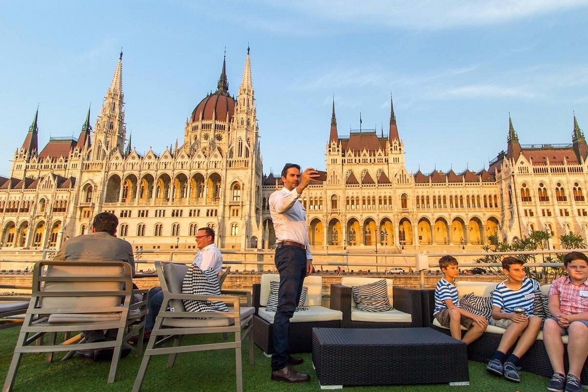 Evening Cruise With Prosecco Open Bar 4