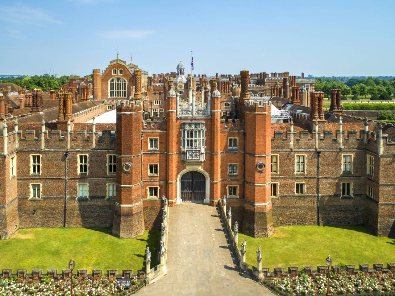 Hampton Court Palace 3