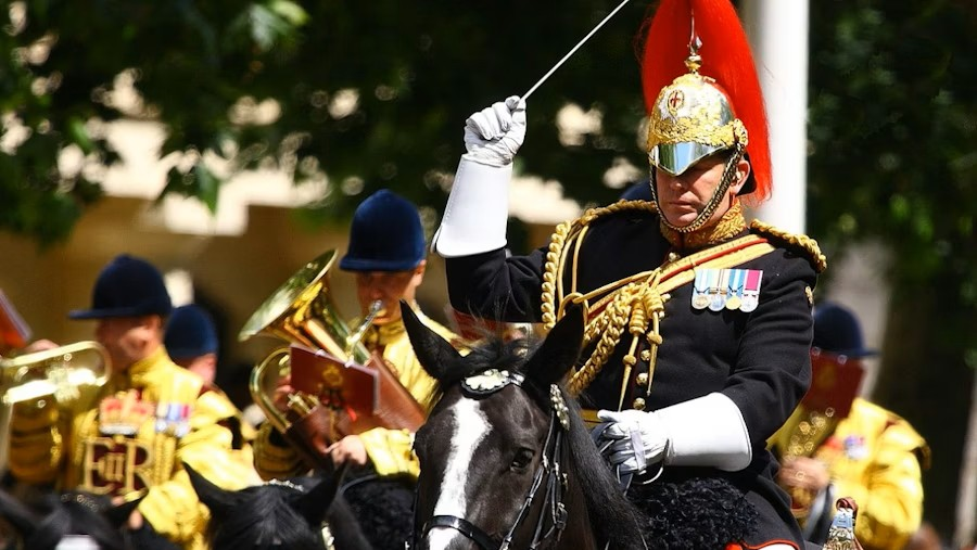 Changing of the Guard 2