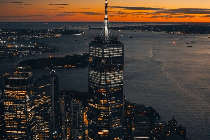 NY Helicopter Tour: New York City Skyline from New Jersey