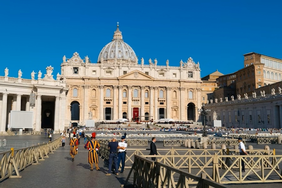 Papal Audience 4