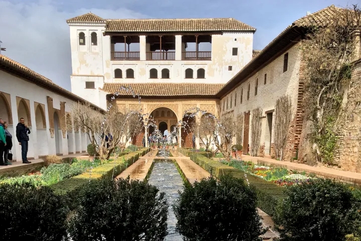 Granada Day Trip from Seville with Alhambra Tickets
