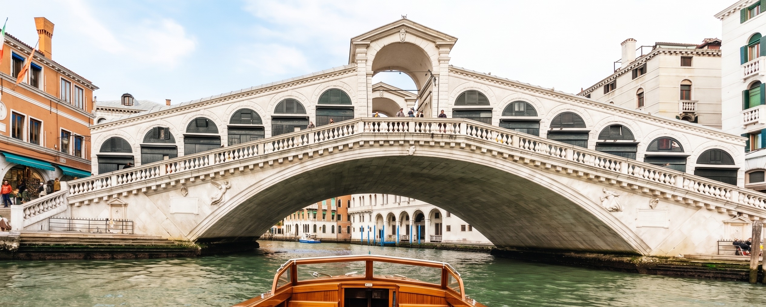 Grand Canal Guided Boat 2