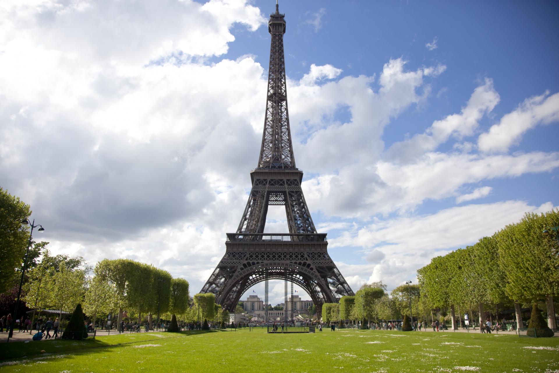 Eiffel Tower 5