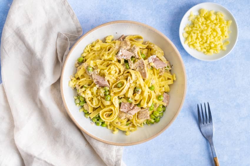 Creamy Tuna & Cheese Fresh Tagliatelle with Green Peas