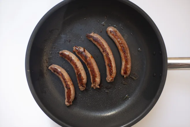 Fry sausages