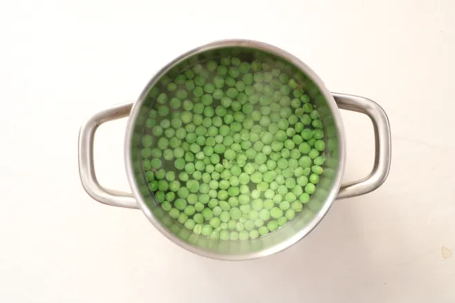 Boil peas