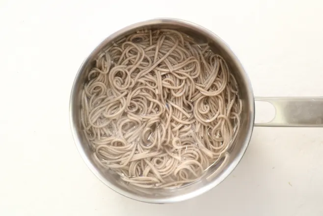 Soak the noodles