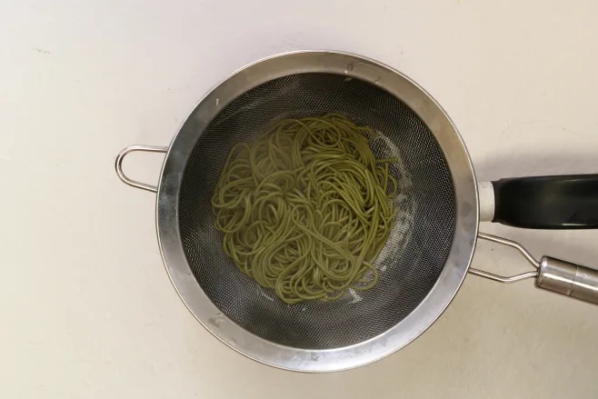 Cook noodles