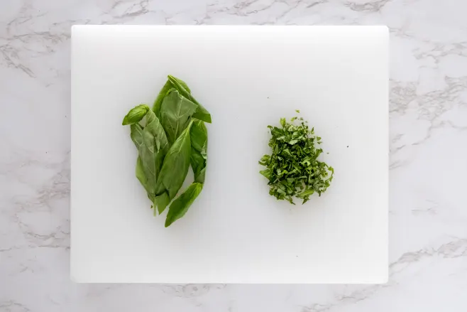 Prep basil