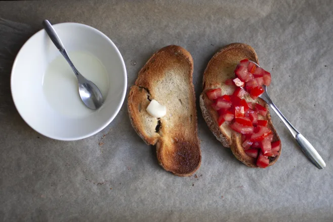 Prep tomato bread