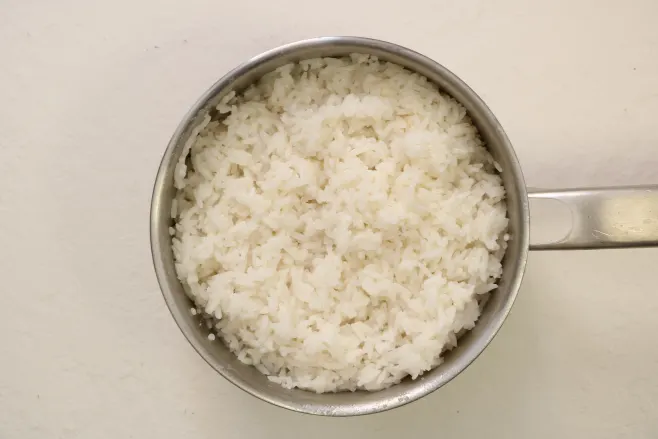 Cook sticky rice