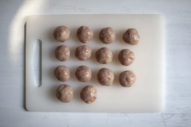 Make meatballs