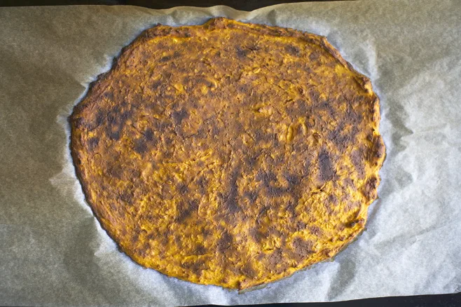 Bake pizza base