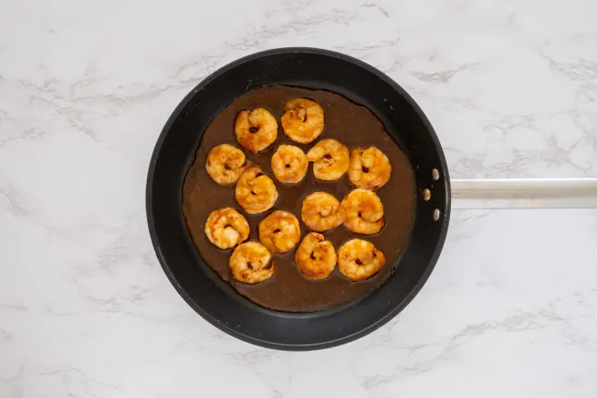 Fry prawns