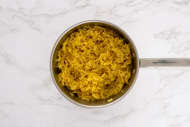 Make turmeric rice