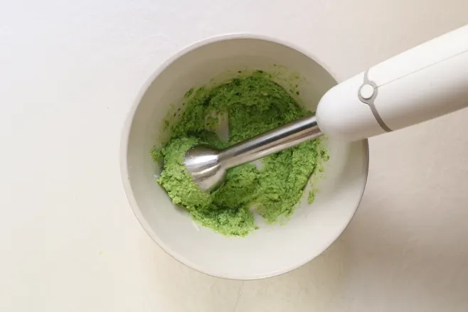 Make pesto