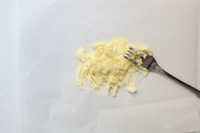 Make garlic butter