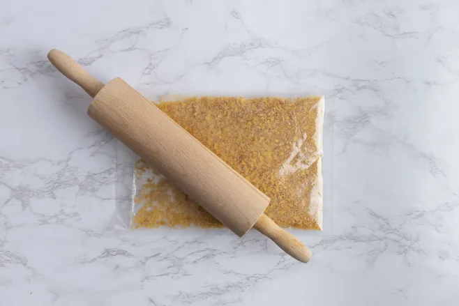 Crush cornflakes