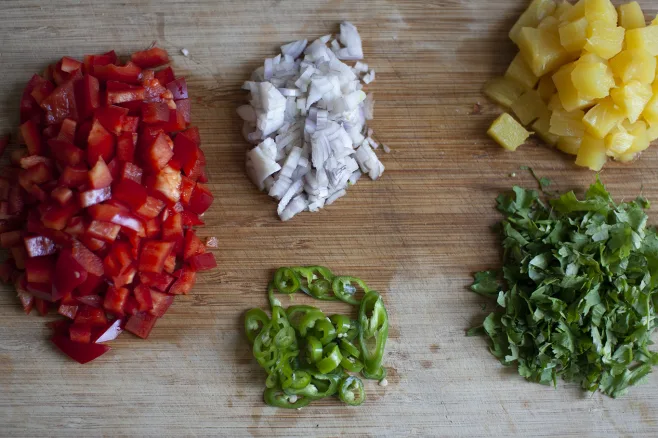 Prep pineapple salsa