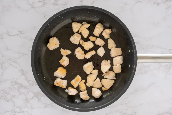 Fry chicken