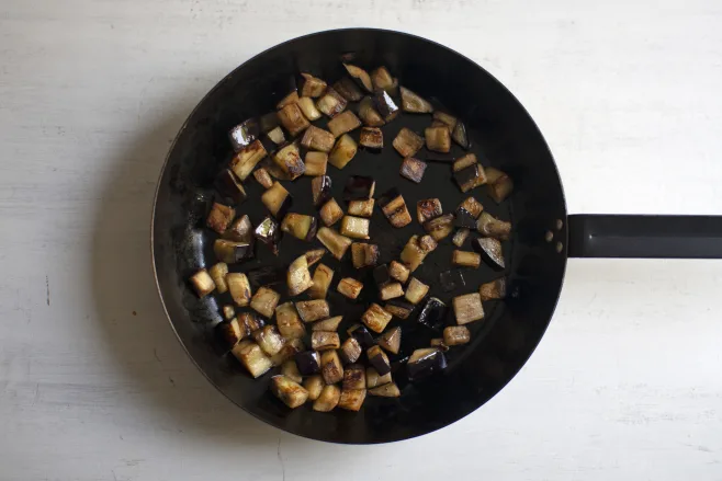 Fry eggplant