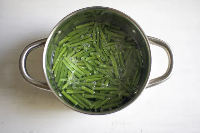 Boil green beans