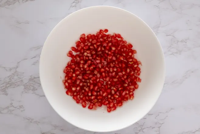 Prep pomegranate